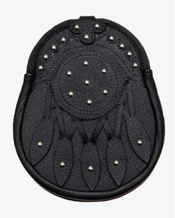 Day Sporran with Celtic Stud Black Leather